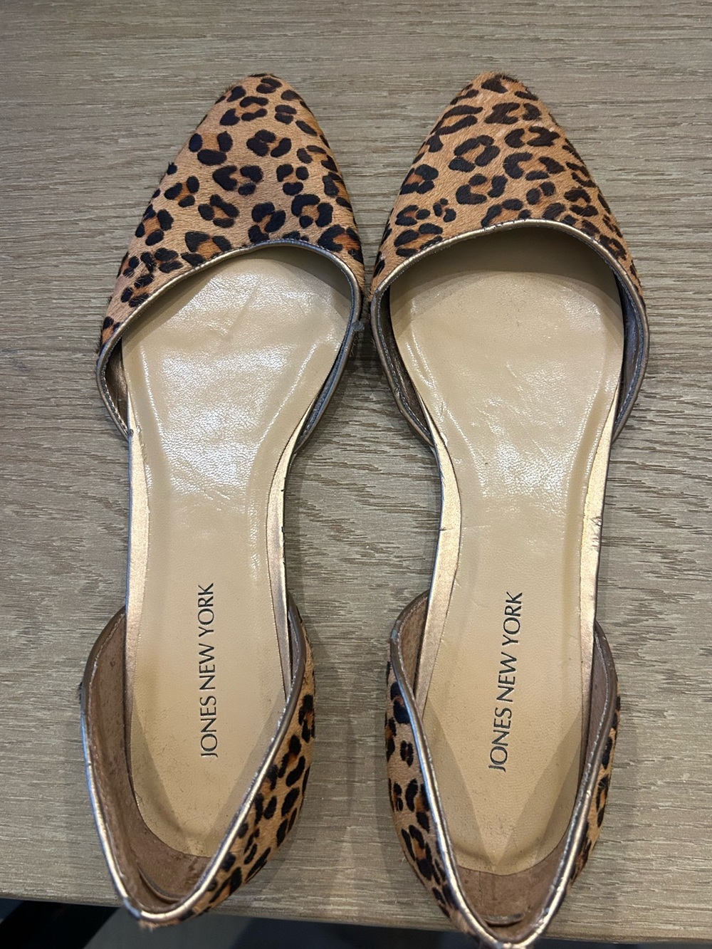 Jones of New York leopard print flats, size 8.5
